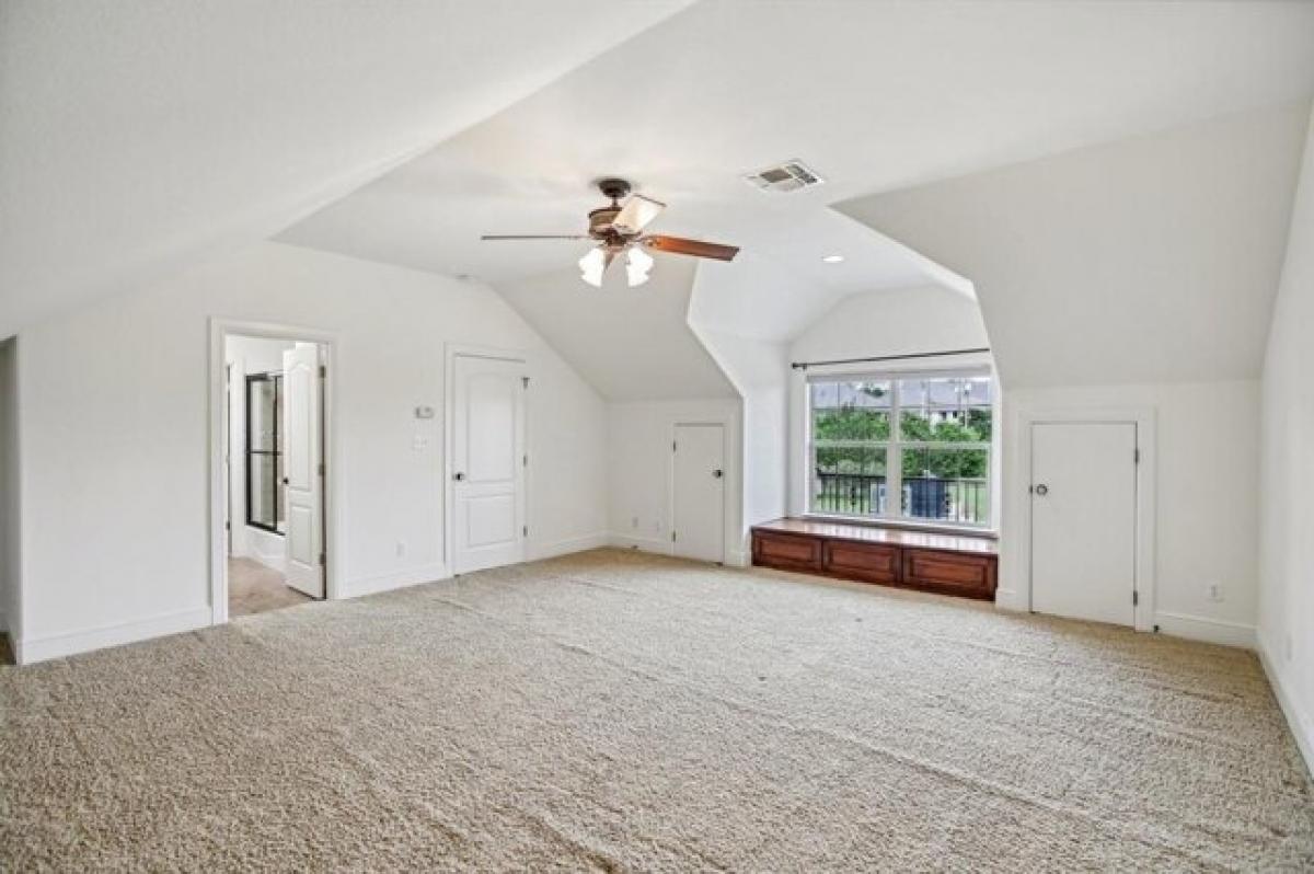 Picture of Home For Sale in Leander, Texas, United States