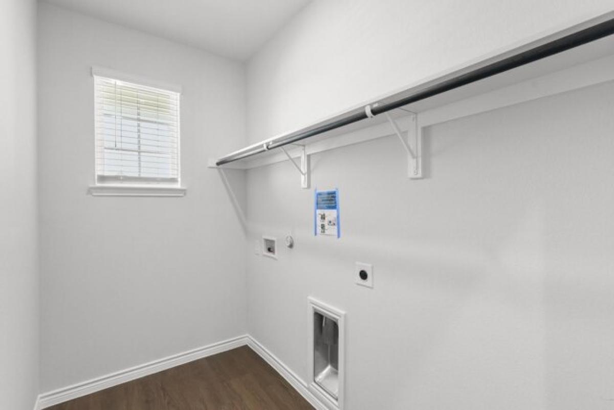 Picture of Home For Sale in Fort Worth, Texas, United States