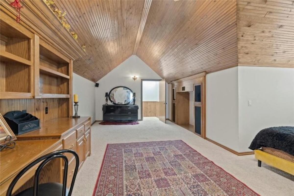 Picture of Home For Sale in Chickasha, Oklahoma, United States