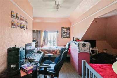 Home For Sale in Los Angeles, California