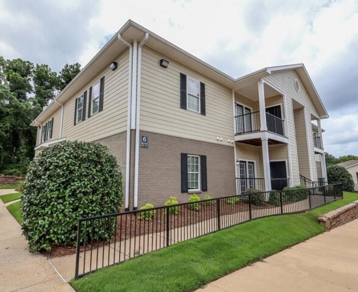 Picture of Home For Sale in Oxford, Mississippi, United States