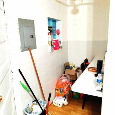 Home For Sale in Chicago, Illinois