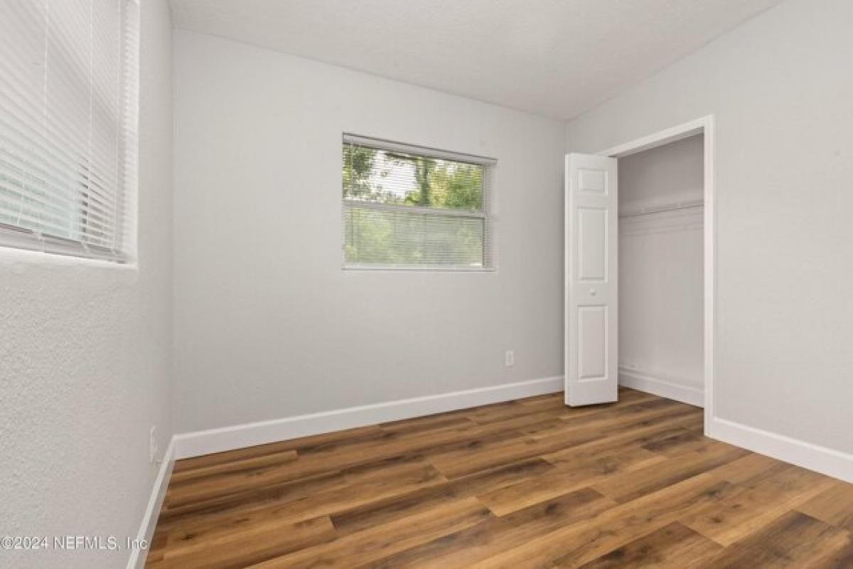 Picture of Home For Sale in Jacksonville, Florida, United States