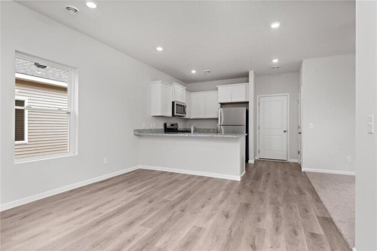 Picture of Home For Sale in Cambridge, Minnesota, United States