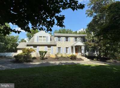 Home For Rent in Wayne, Pennsylvania