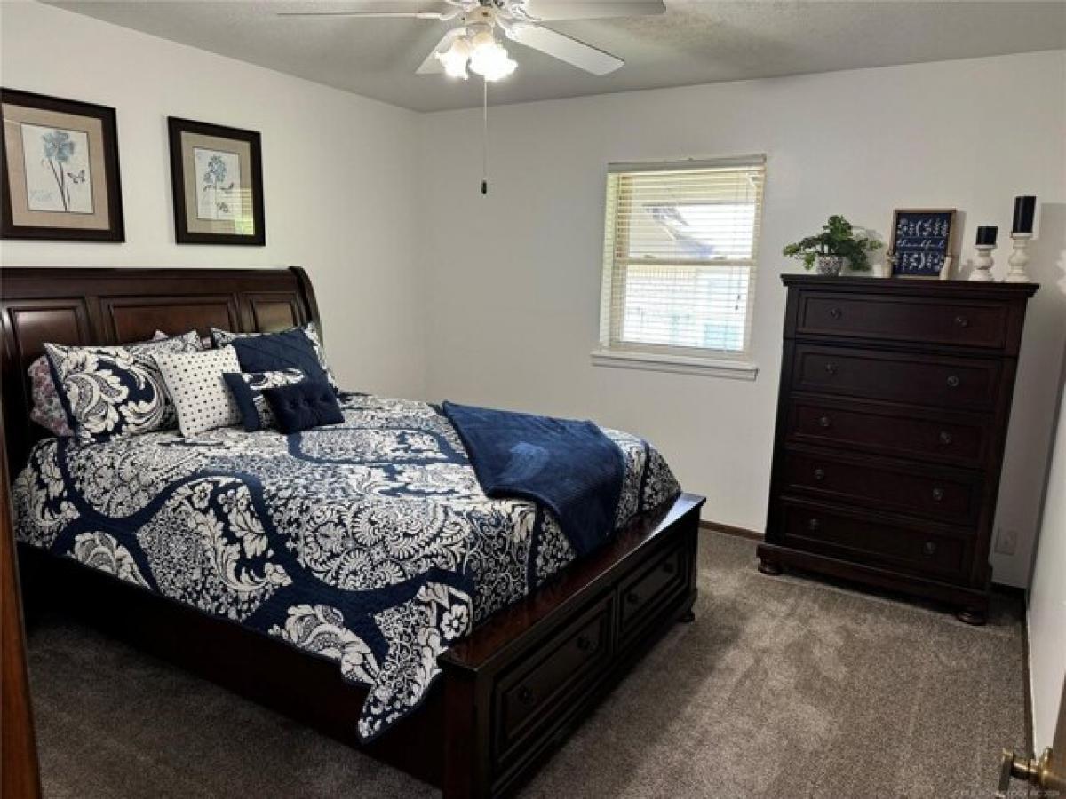 Picture of Home For Sale in Ada, Oklahoma, United States