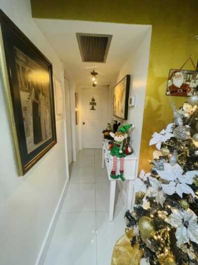 Home For Rent in Palm Springs, Florida