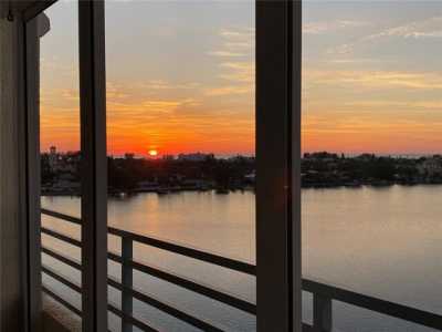 Home For Rent in South Pasadena, Florida