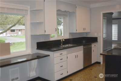 Home For Rent in Everett, Washington