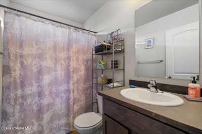 Home For Sale in Spirit Lake, Idaho