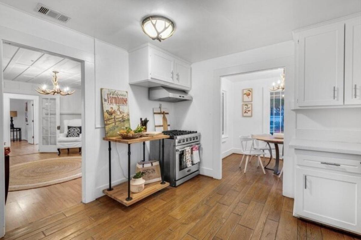 Picture of Home For Sale in Ojai, California, United States