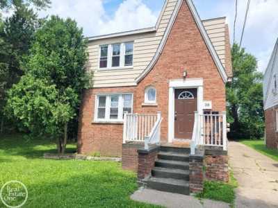 Home For Rent in Pontiac, Michigan