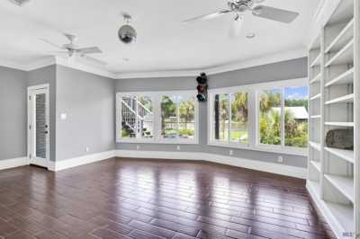 Home For Sale in Saint Amant, Louisiana