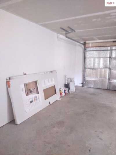 Home For Sale in Moyie Springs, Idaho