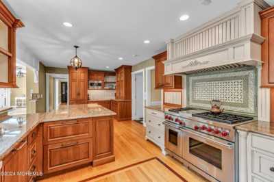 Home For Sale in Colts Neck, New Jersey