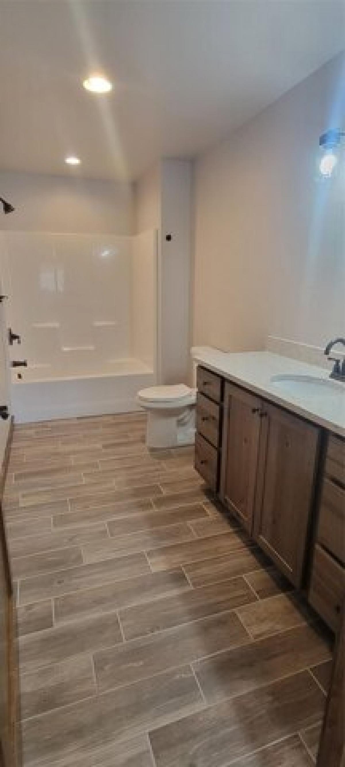 Picture of Home For Sale in Lakeside, Montana, United States