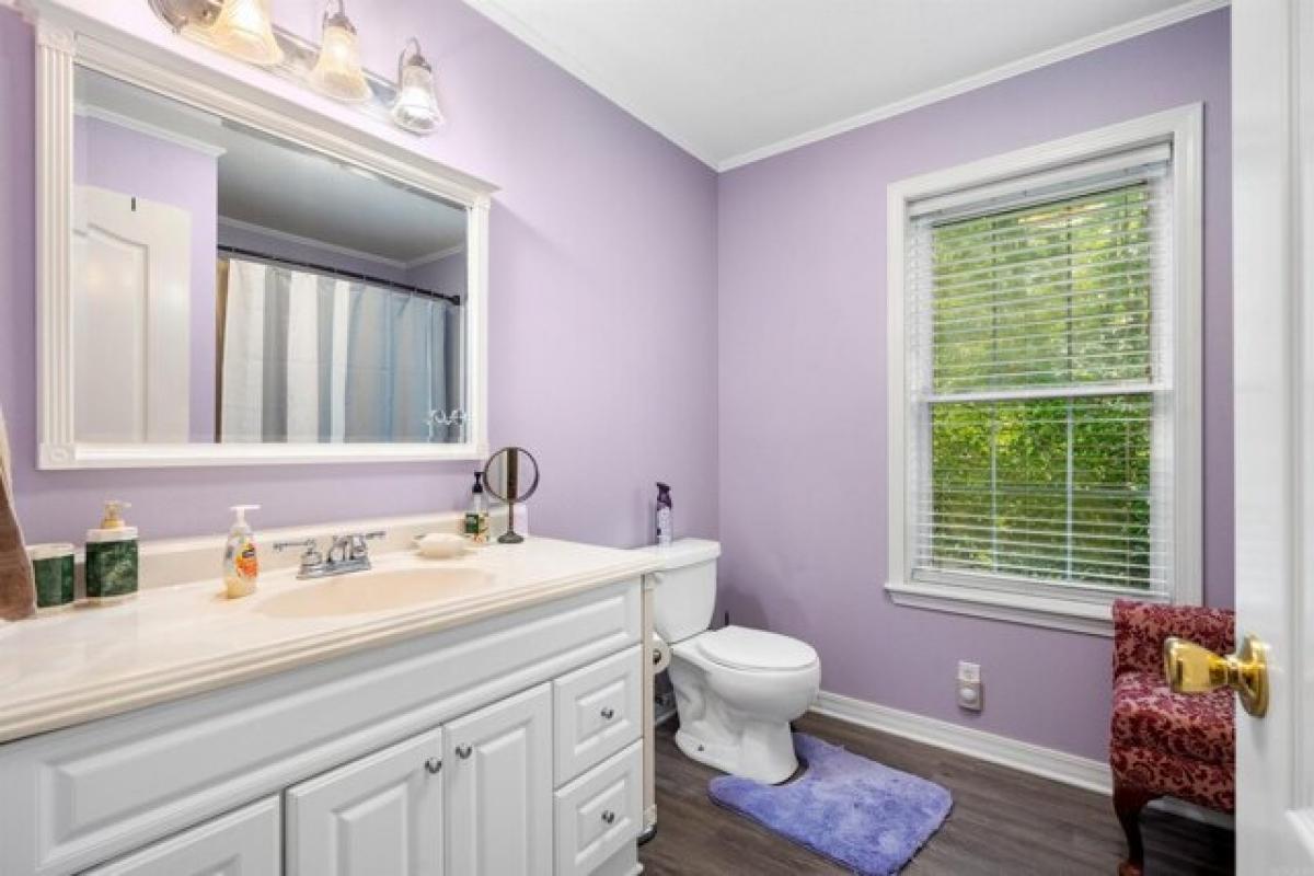 Picture of Home For Sale in Glenwood, Arkansas, United States