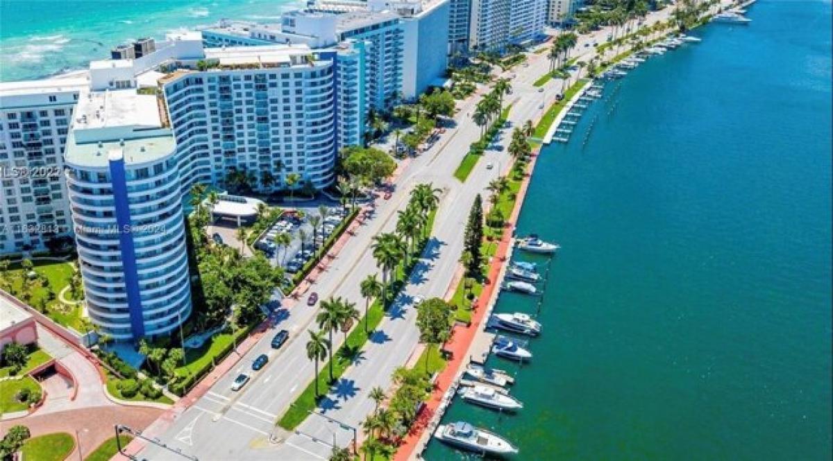 Picture of Home For Sale in Miami Beach, Florida, United States