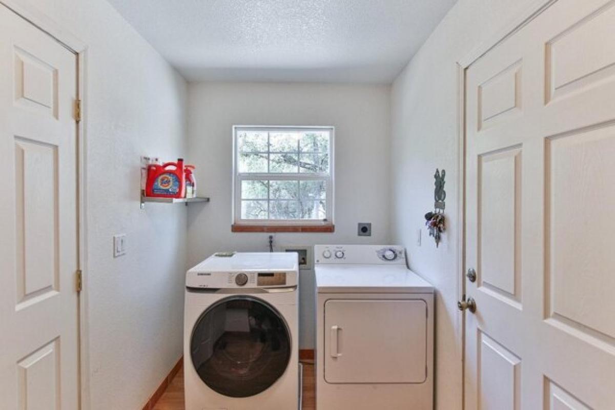 Picture of Home For Sale in Placerville, California, United States