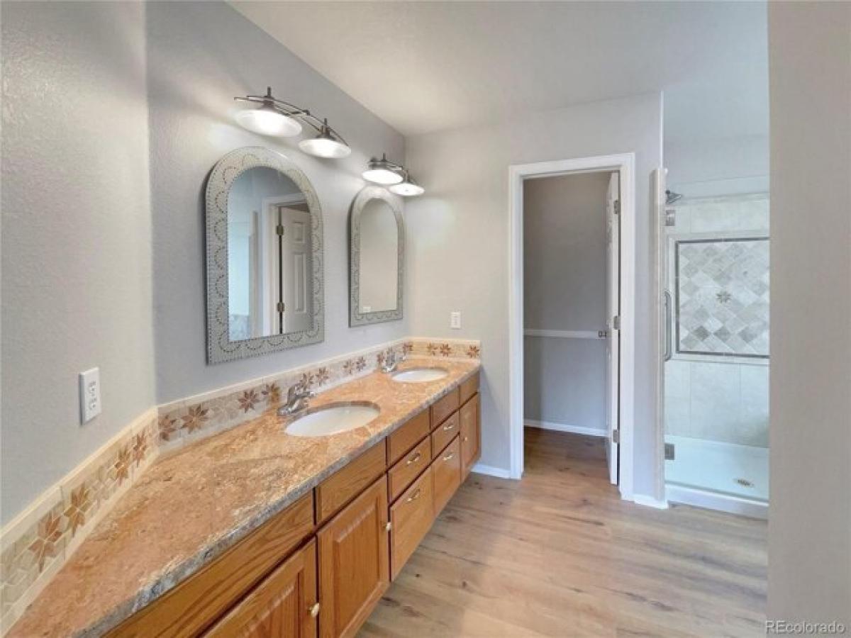 Picture of Home For Sale in Thornton, Colorado, United States