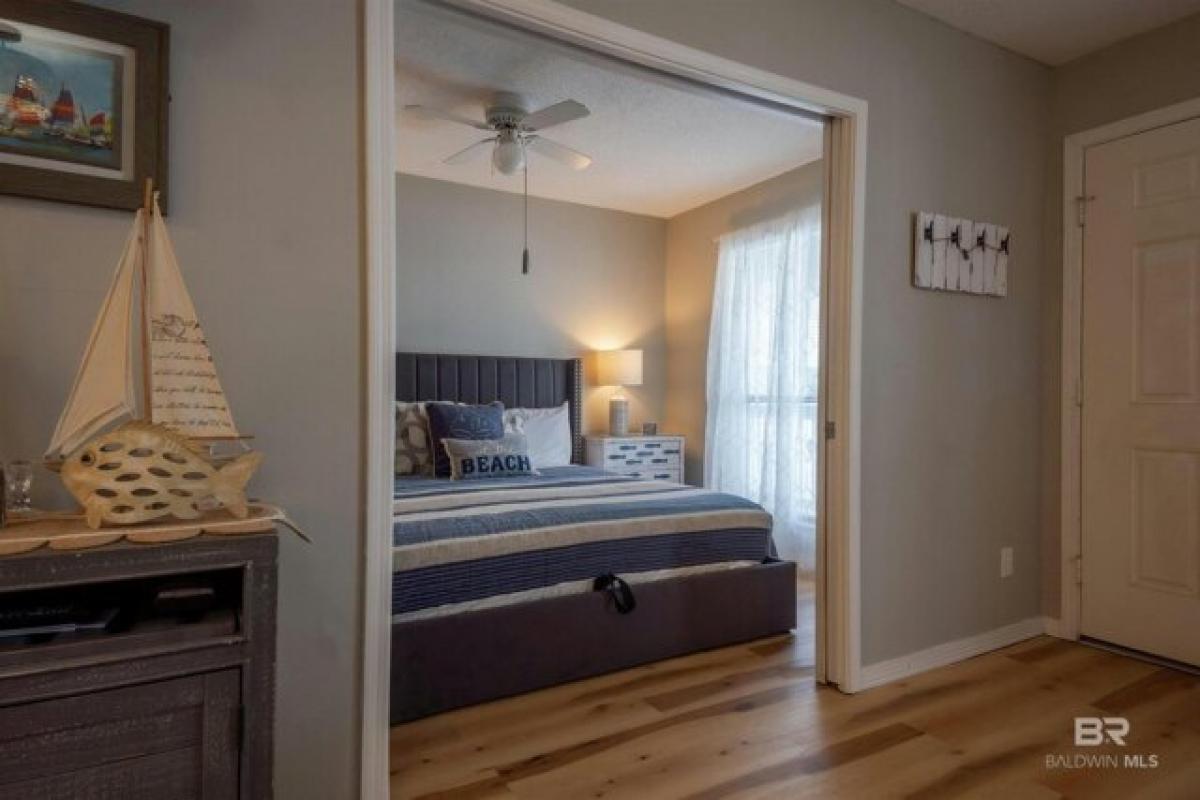 Picture of Home For Sale in Gulf Shores, Alabama, United States