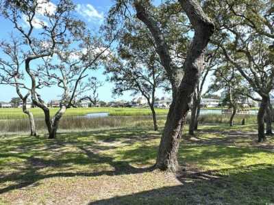 Home For Sale in Pawleys Island, South Carolina
