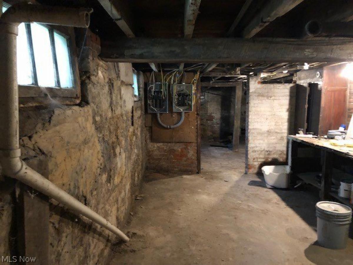 Picture of Home For Sale in Cleveland, Ohio, United States