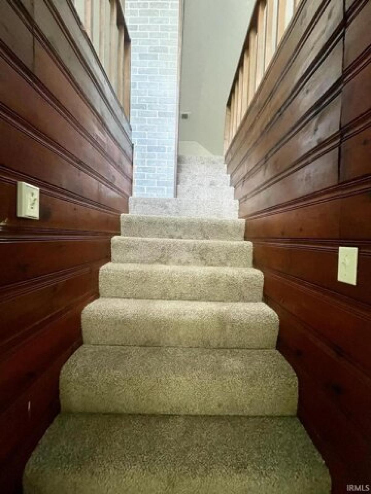 Picture of Home For Sale in Muncie, Indiana, United States