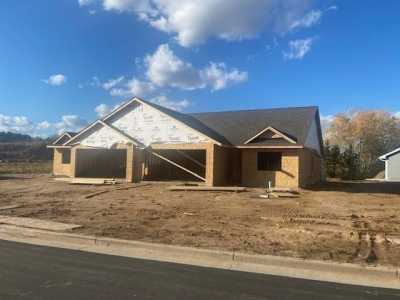 Home For Sale in Eau Claire, Wisconsin