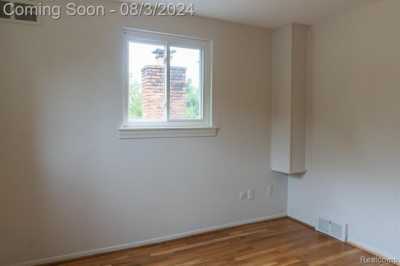 Home For Sale in Troy, Michigan