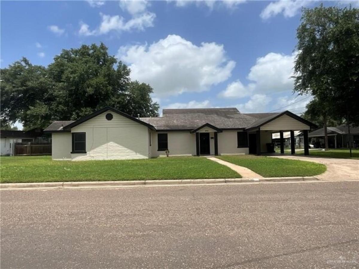 Picture of Home For Sale in Weslaco, Texas, United States