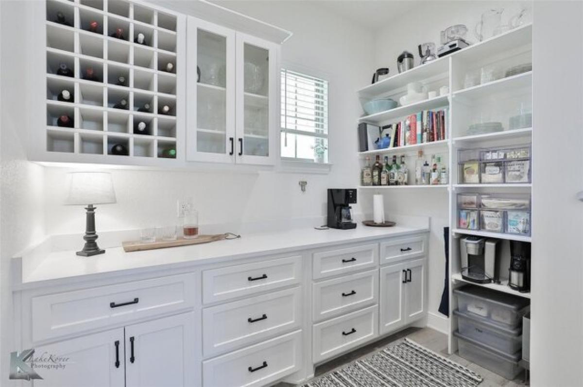 Picture of Home For Sale in Abilene, Texas, United States