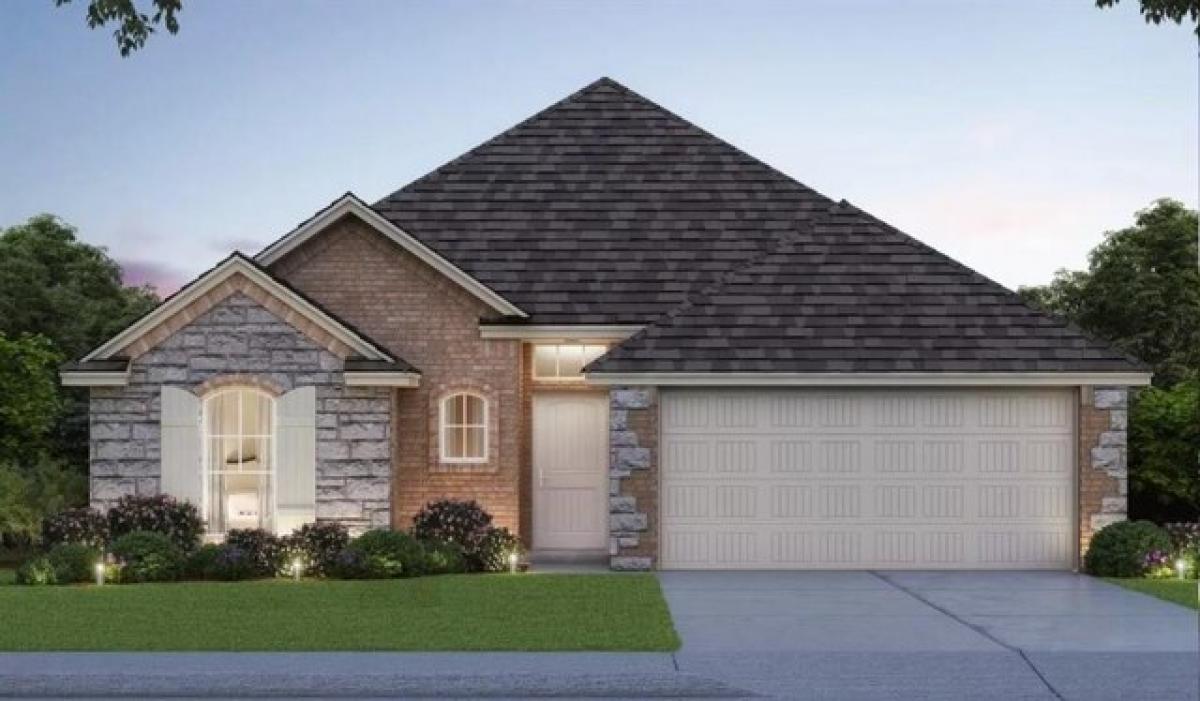 Picture of Home For Sale in Yukon, Oklahoma, United States