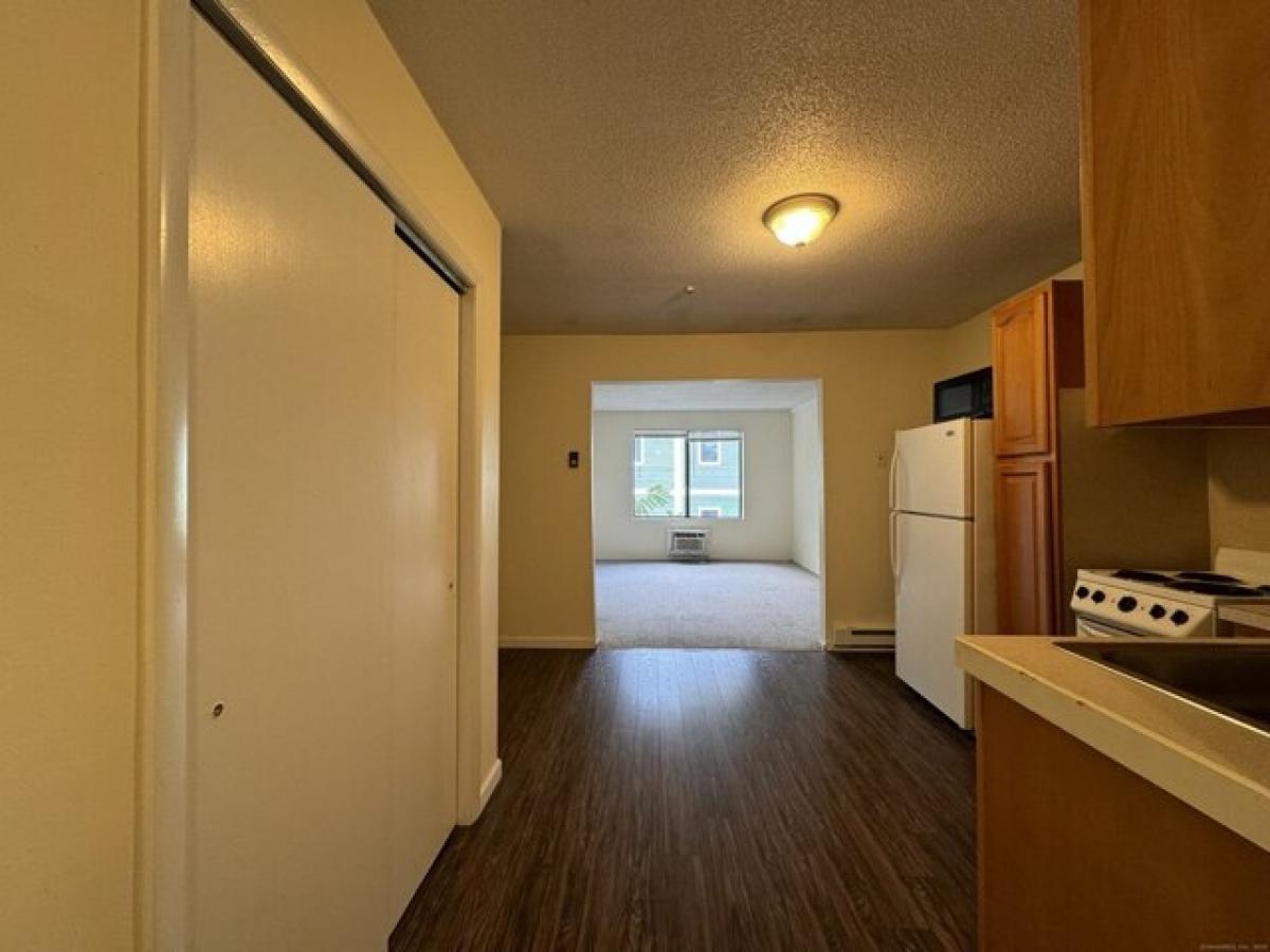 Picture of Home For Rent in Norwalk, Connecticut, United States