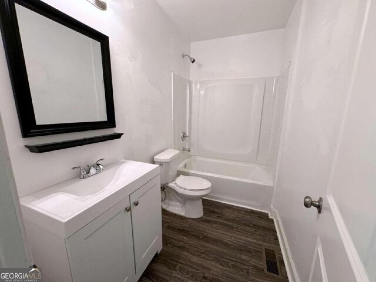 Picture of Home For Sale in Cartersville, Georgia, United States