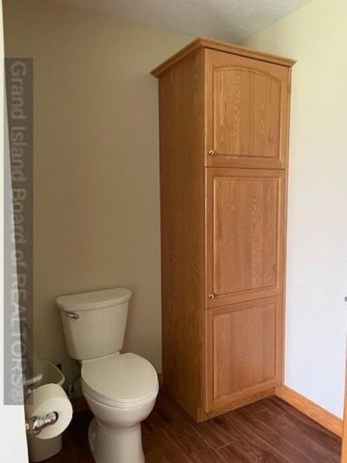 Picture of Home For Sale in Grand Island, Nebraska, United States