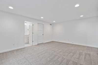 Home For Sale in Waterloo, Iowa