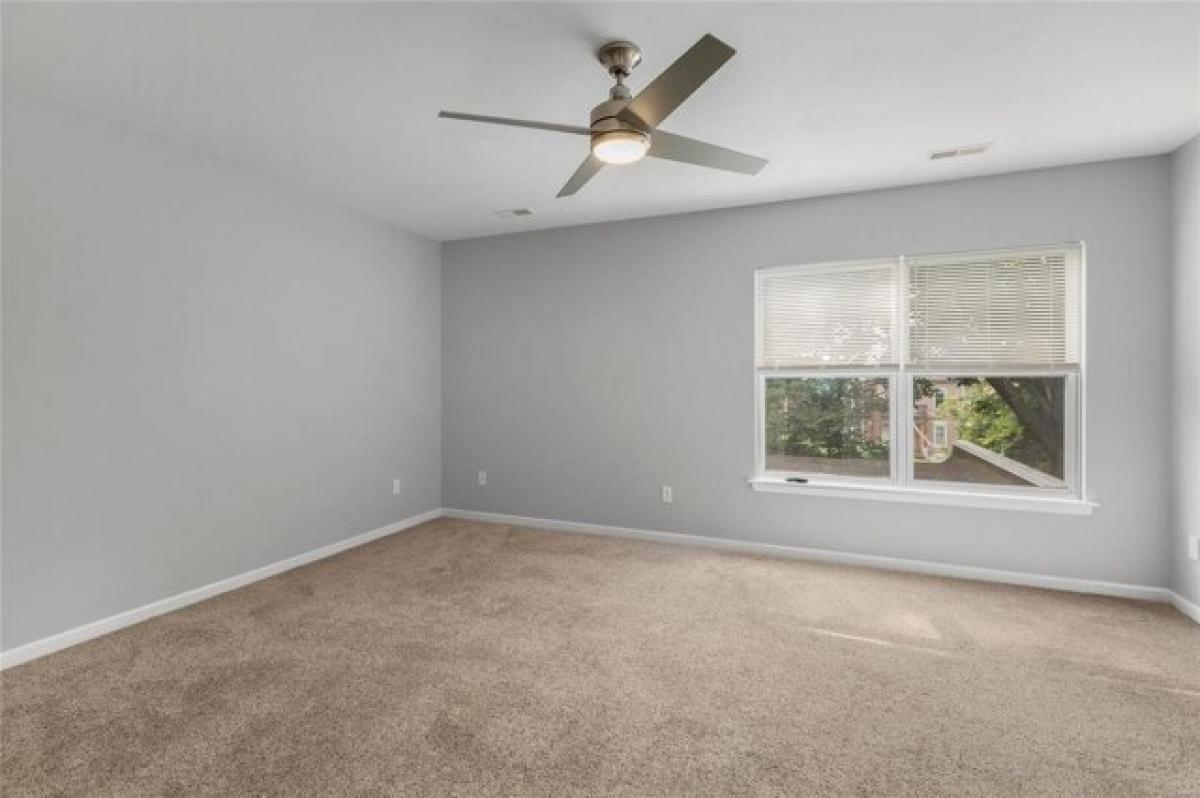 Picture of Home For Sale in Saint Louis, Missouri, United States