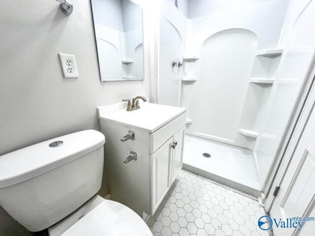 Picture of Home For Sale in Huntsville, Alabama, United States