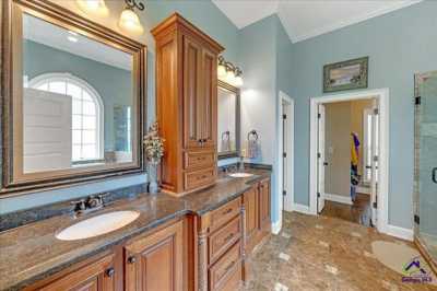 Home For Sale in Warner Robins, Georgia