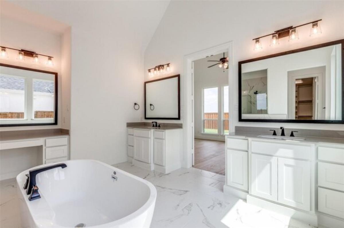 Picture of Home For Sale in Prosper, Texas, United States