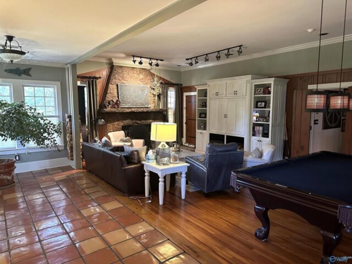 Picture of Home For Sale in Gadsden, Alabama, United States