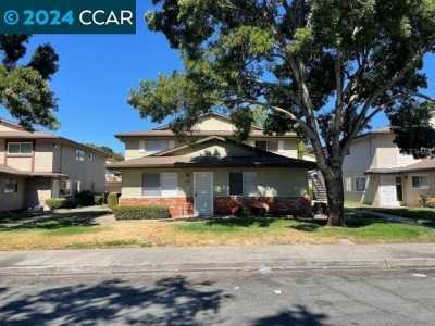 Home For Sale in Antioch, California