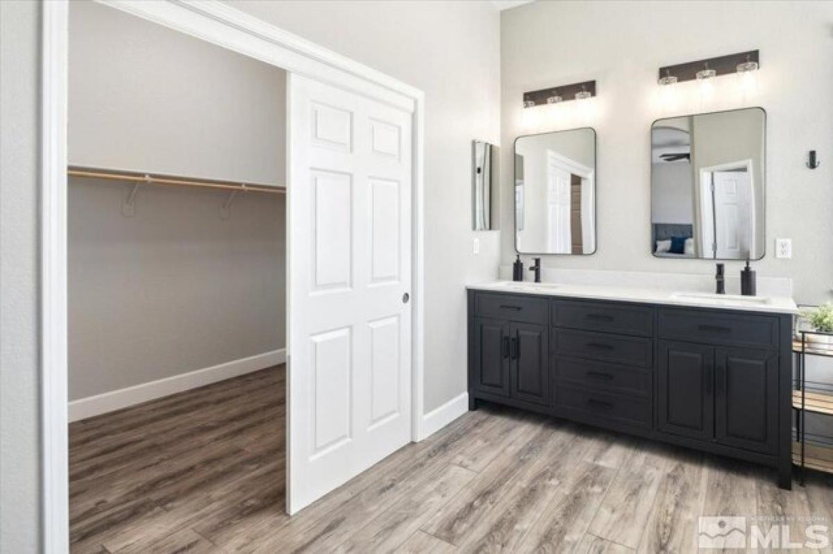 Picture of Home For Sale in Reno, Nevada, United States