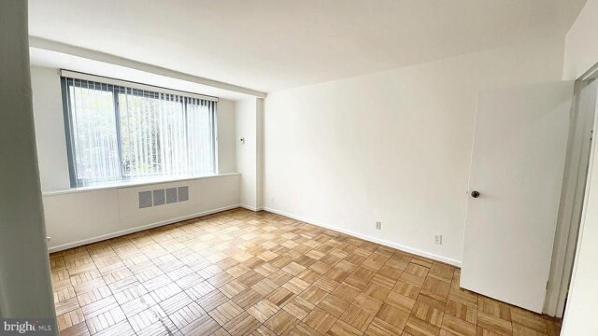 Picture of Home For Sale in Washington, District of Columbia, United States