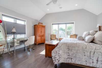 Home For Sale in Chicago, Illinois