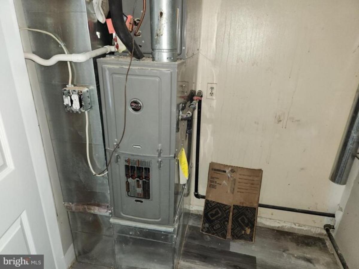 Picture of Home For Sale in Washington, District of Columbia, United States