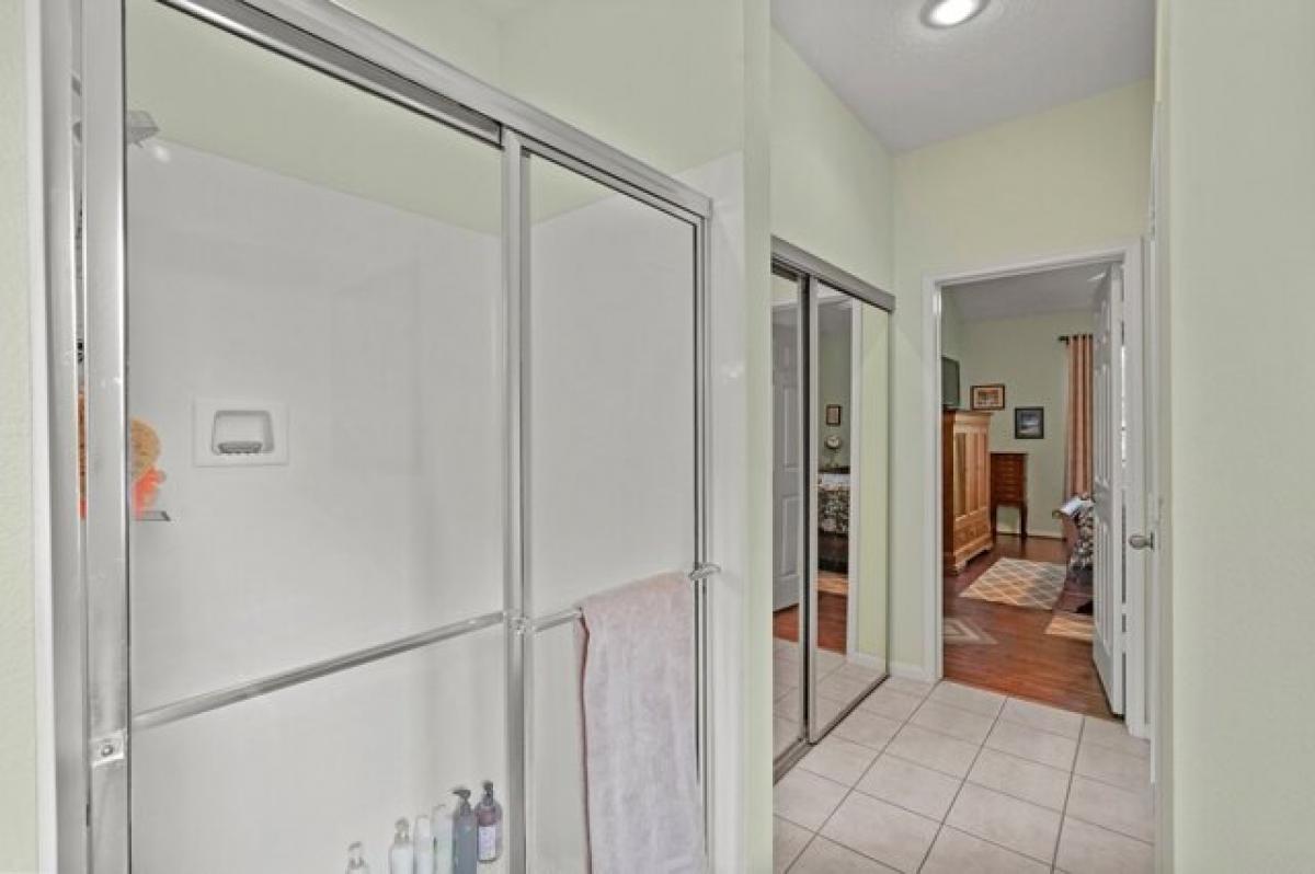 Picture of Home For Sale in Houston, Texas, United States