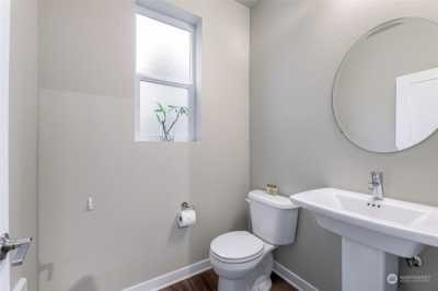 Home For Sale in Lake Stevens, Washington