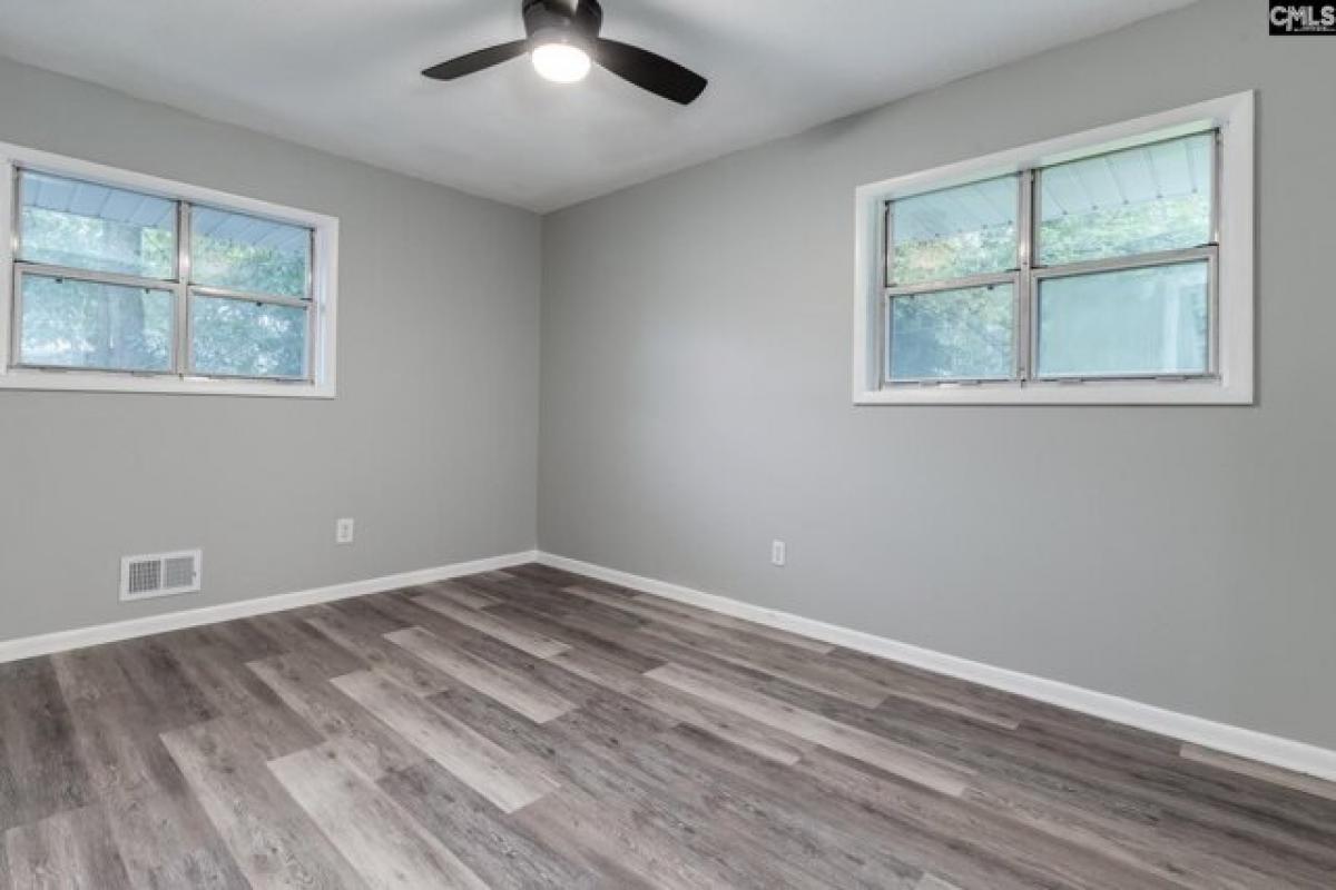 Picture of Home For Sale in Columbia, South Carolina, United States